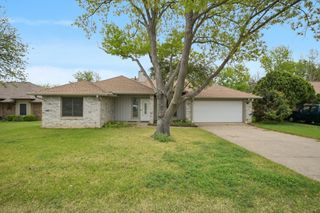 63 Robins Nest Drive, Hickory Creek, TX 75065