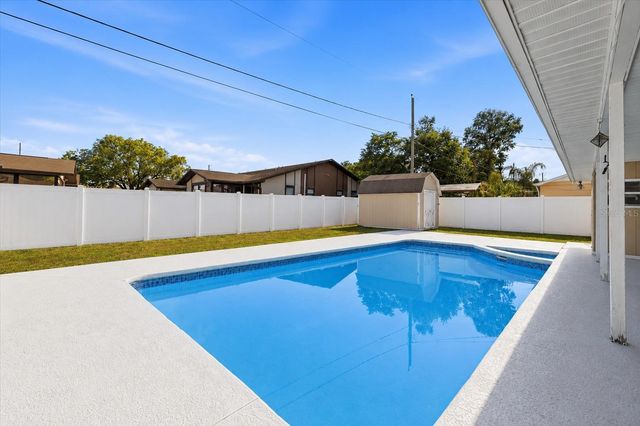 4624 WISTERIA DRIVE, Zephyrhills, FL 33542