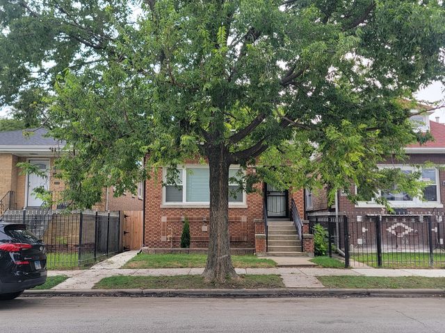 2231 W 71 Street, Chicago, IL 60636