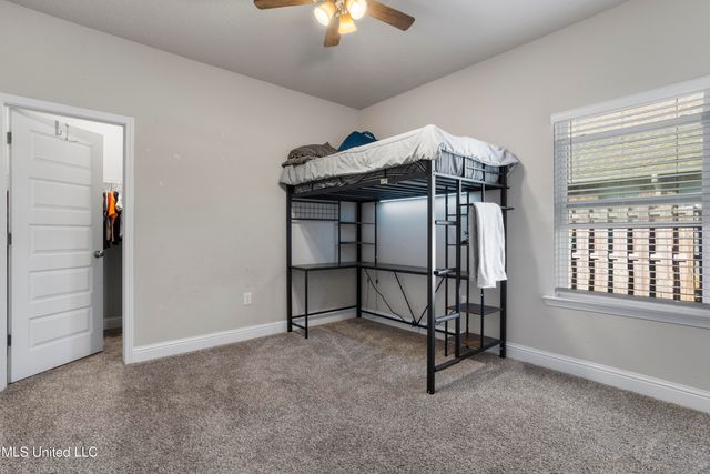 144 Saltmeadow Circle, Ocean Springs, MS 39564