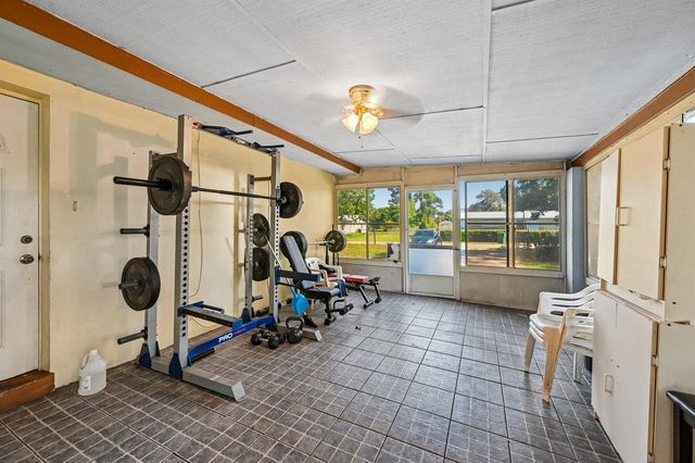 3400 Avenue S, Fort Pierce, FL 34947
