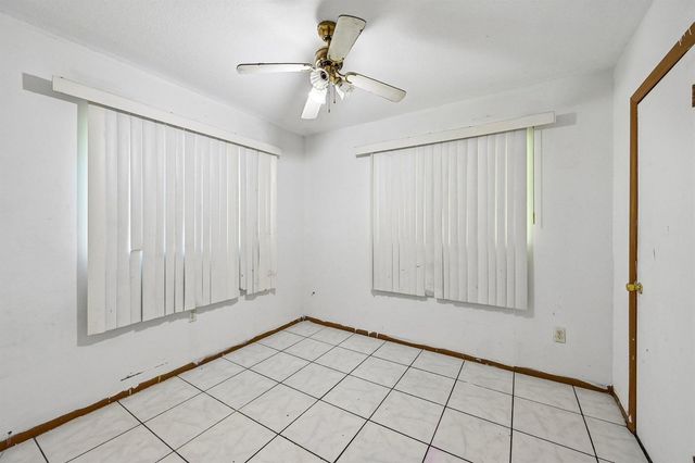3400 Avenue S, Fort Pierce, FL 34947