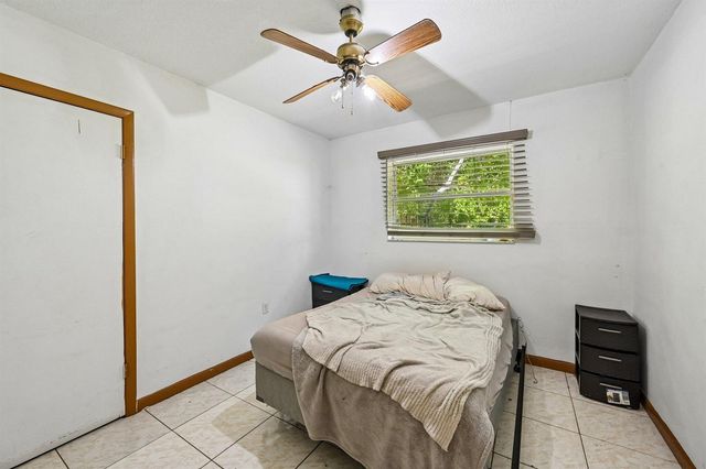 3400 Avenue S, Fort Pierce, FL 34947