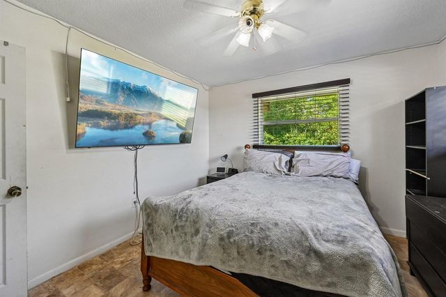 3400 Avenue S, Fort Pierce, FL 34947