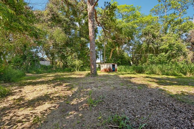 3400 Avenue S, Fort Pierce, FL 34947