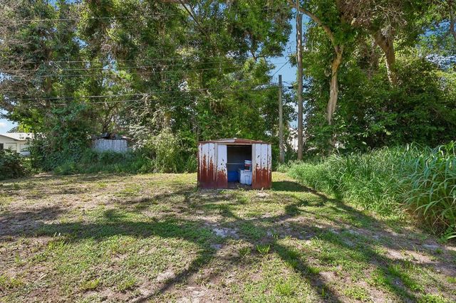 3400 Avenue S, Fort Pierce, FL 34947