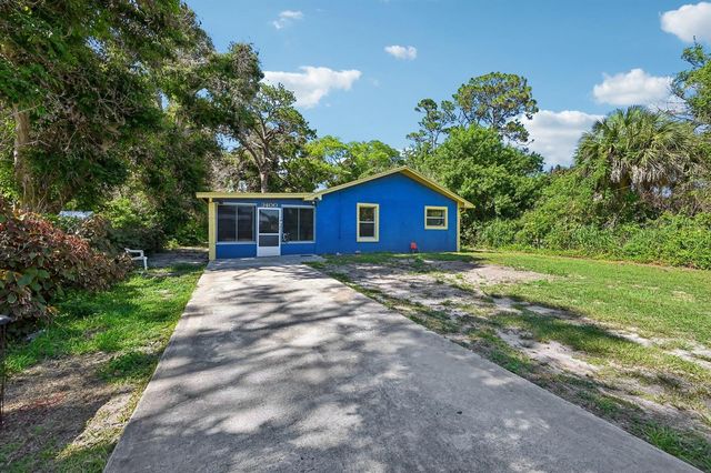 3400 Avenue S, Fort Pierce, FL 34947