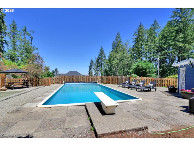 32114 DEBERRY Rd, Creswell, OR 97426