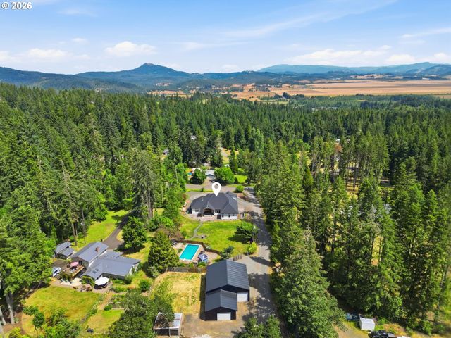 32114 DEBERRY Rd, Creswell, OR 97426