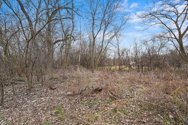 13435 S Lawndale Avenue, Robbins, IL 60472