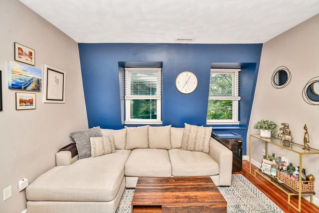 80 Linden St B, Everett, MA 02149
