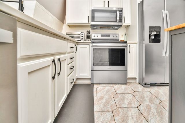 80 Linden St B, Everett, MA 02149