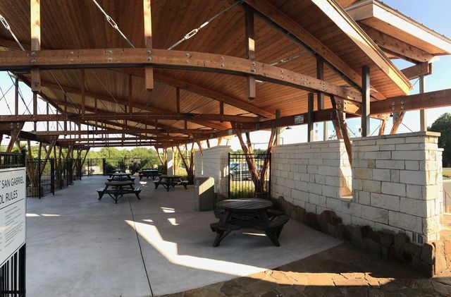 637 Hickory Bend RD, Georgetown, TX 78628