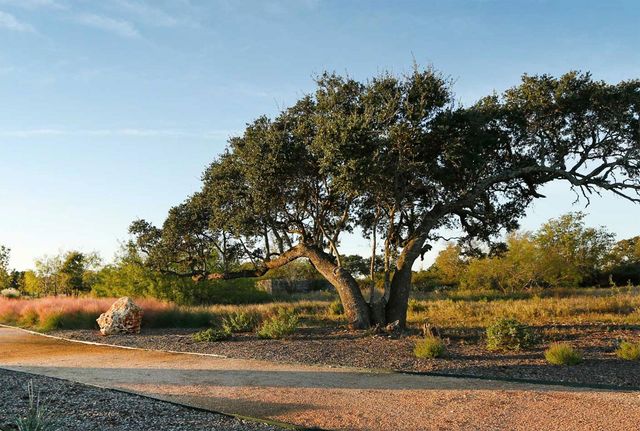 637 Hickory Bend RD, Georgetown, TX 78628
