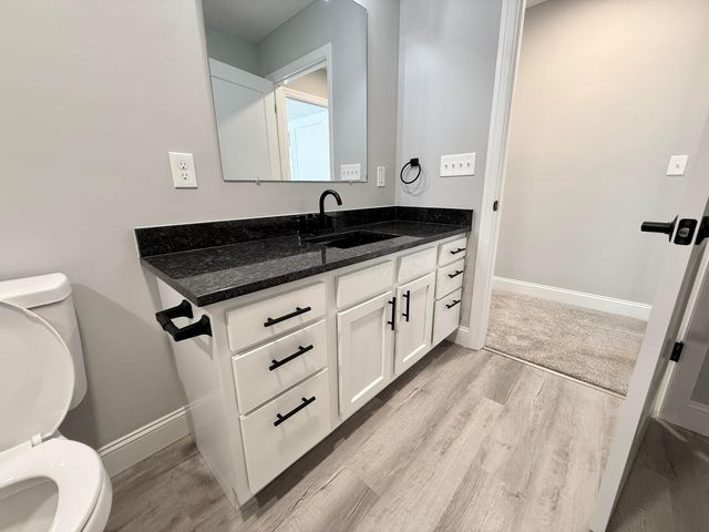 13176 Oak Road NE, Thornville, OH 43076