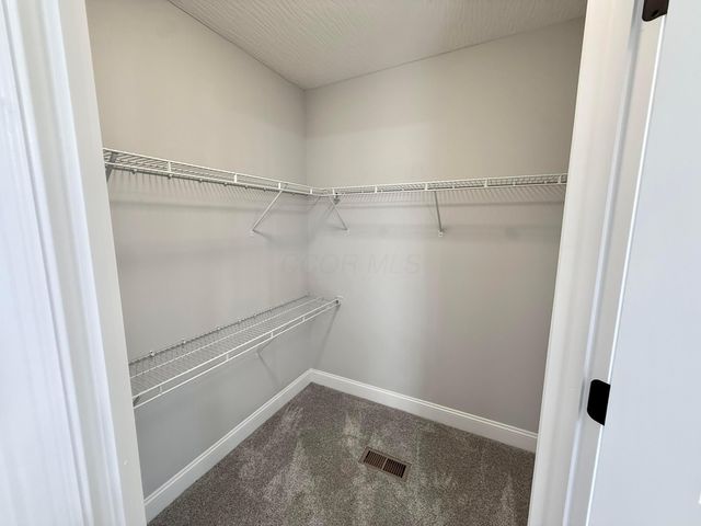 13176 Oak Road NE, Thornville, OH 43076