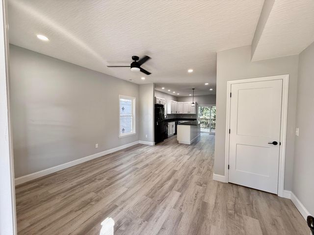 13176 Oak Road NE, Thornville, OH 43076