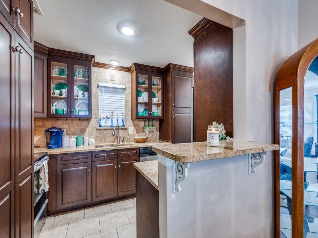 6011 E University Boulevard 145, Dallas, TX 75206