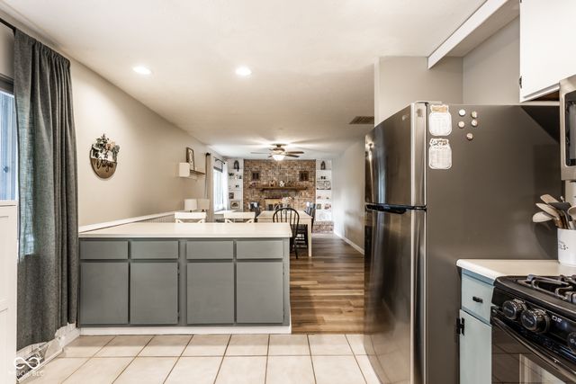 829 Willark Drive, New Whiteland, IN 46184