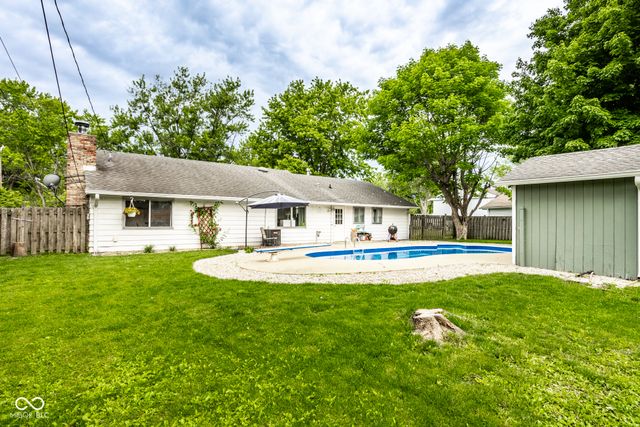 829 Willark Drive, New Whiteland, IN 46184