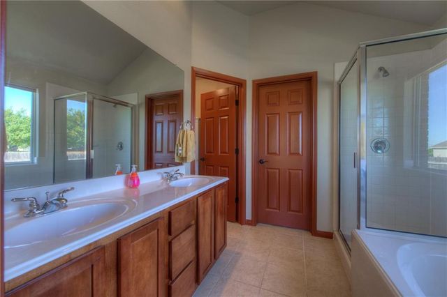2206 Brittway LN, Cedar Park, TX 78613