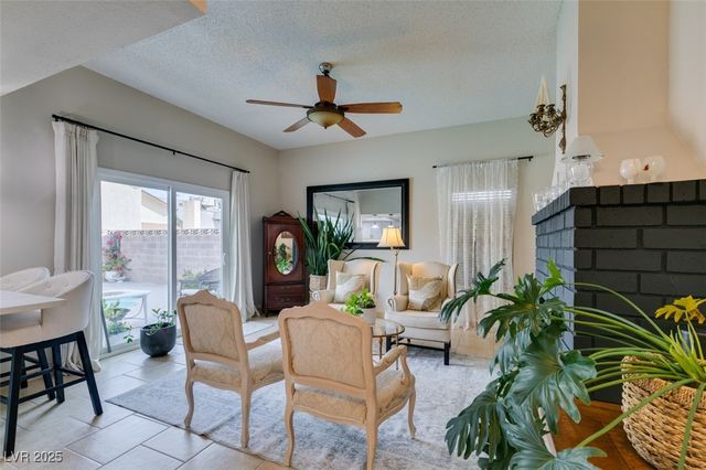 3932 Lincoln Road, Las Vegas, NV 89115