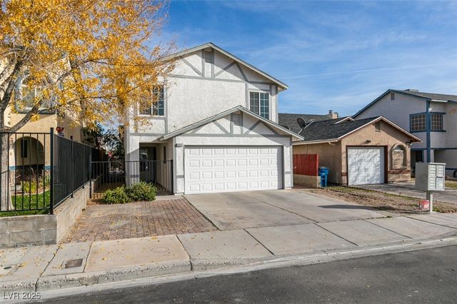 3932 Lincoln Road, Las Vegas, NV 89115