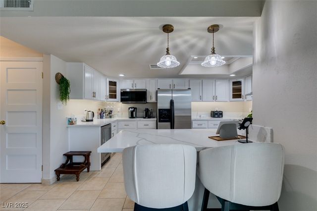 3932 Lincoln Road, Las Vegas, NV 89115