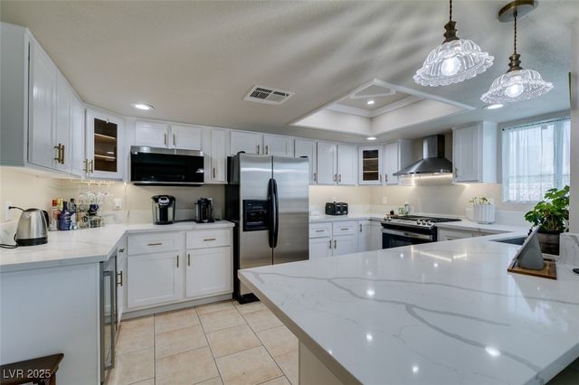 3932 Lincoln Road, Las Vegas, NV 89115