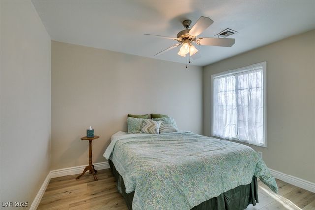 3932 Lincoln Road, Las Vegas, NV 89115