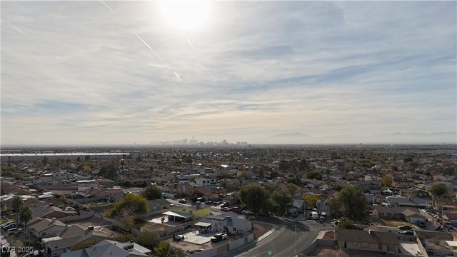 3932 Lincoln Road, Las Vegas, NV 89115