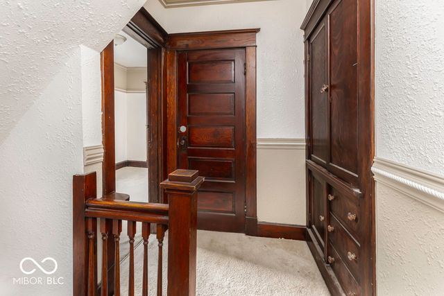 1102 N Oakland Avenue, Indianapolis, IN 46201