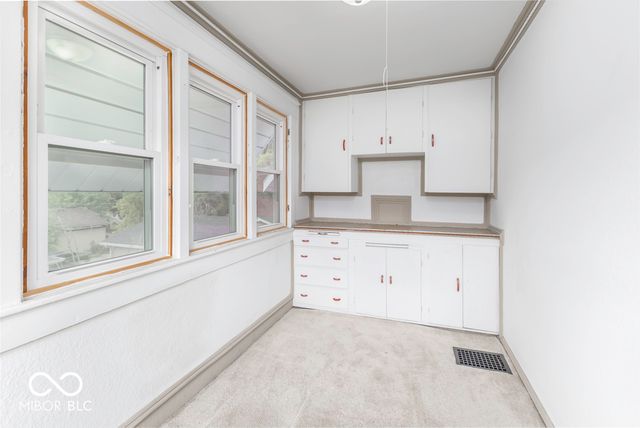 1102 N Oakland Avenue, Indianapolis, IN 46201