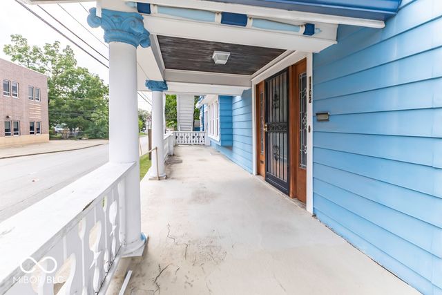 1102 N Oakland Avenue, Indianapolis, IN 46201