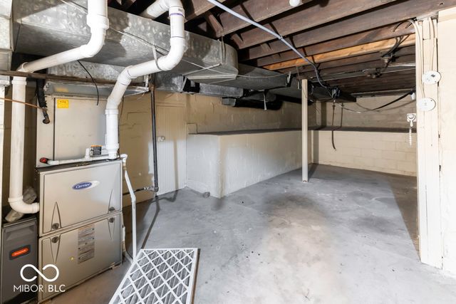 1102 N Oakland Avenue, Indianapolis, IN 46201