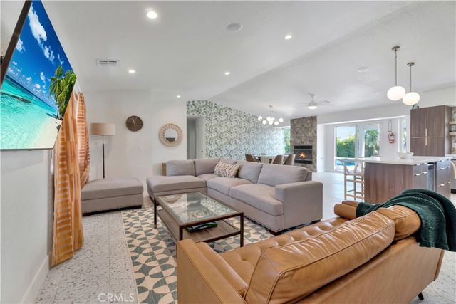 2280 Acacia W, Palm Springs, CA 92262