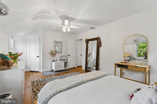 2700 S GRANT ST, Arlington, VA 22202