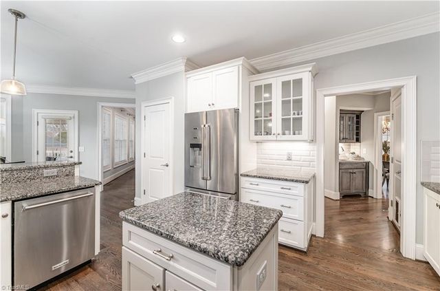 4824 Summer Hill Way, Winston-salem, NC 27106