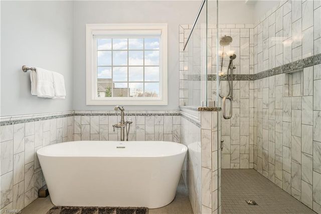 4824 Summer Hill Way, Winston-salem, NC 27106