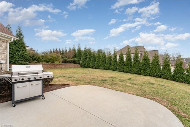 4824 Summer Hill Way, Winston-salem, NC 27106