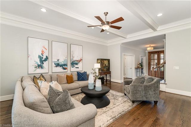 4824 Summer Hill Way, Winston-salem, NC 27106