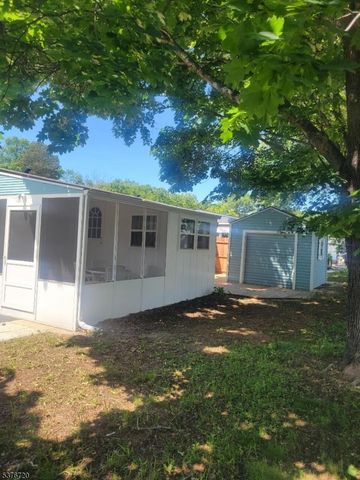 131 Douglas Dr, Jackson Twp., NJ 08527