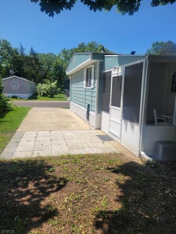 131 Douglas Dr, Jackson Twp., NJ 08527