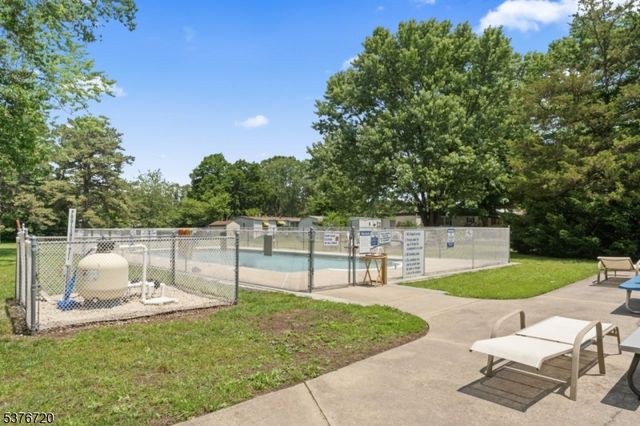 131 Douglas Dr, Jackson Twp., NJ 08527