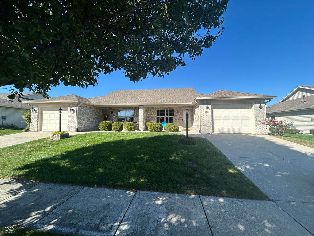 2001 Flamingo Way, Franklin, IN 46131