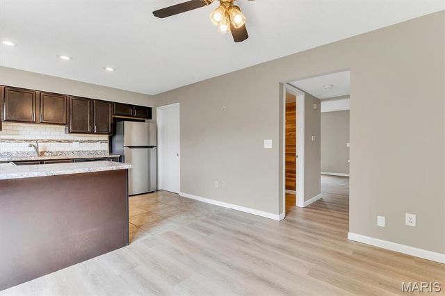 812 Highland Hill Court B, St Peters, MO 63376