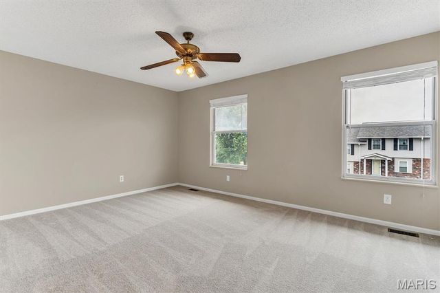 812 Highland Hill Court B, St Peters, MO 63376