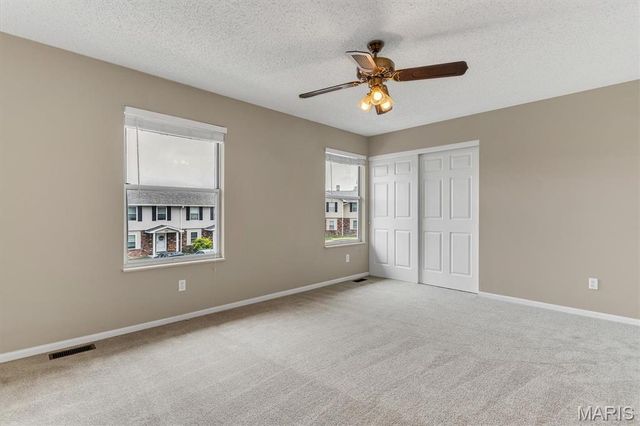 812 Highland Hill Court B, St Peters, MO 63376