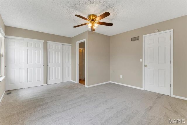 812 Highland Hill Court B, St Peters, MO 63376
