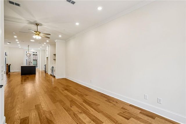 310 Crimson Pine Alley 10, Alpharetta, GA 30009